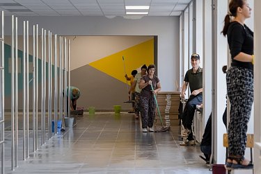 Подарок для оренбургских школьников